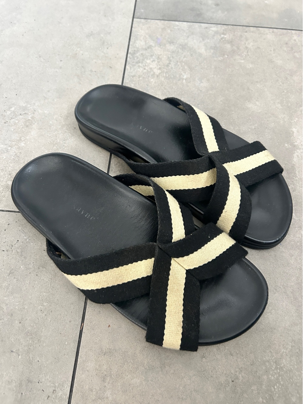 jenni kanye black crossover sandal 38 EU or 8 USA